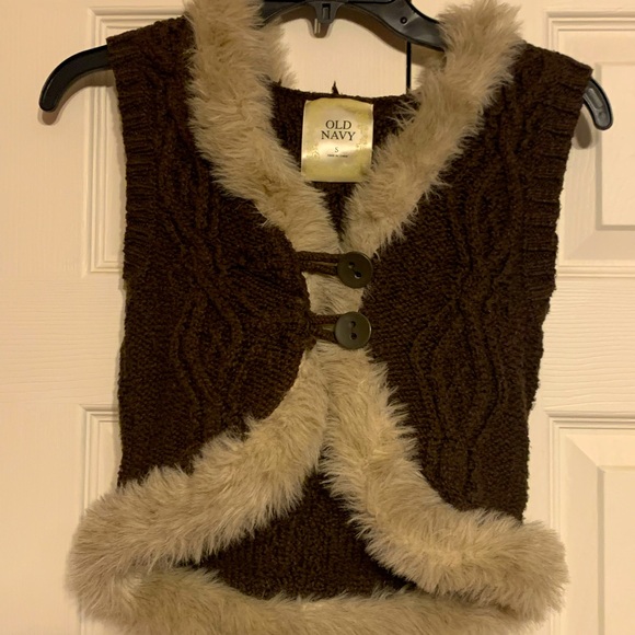 Old Navy Sweaters - Old Navy - sweater vest